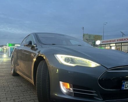 Серый Тесла Модель С, объемом двигателя 0 л и пробегом 180 тыс. км за 11700 $, фото 1 на Automoto.ua