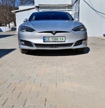 Серый Тесла Модель С, объемом двигателя 0 л и пробегом 198 тыс. км за 15450 $, фото 1 на Automoto.ua