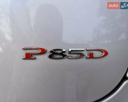 Серый Тесла Модель С, объемом двигателя 0 л и пробегом 157 тыс. км за 15000 $, фото 1 на Automoto.ua