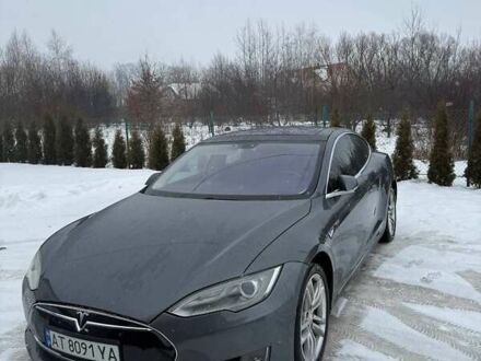 Серый Тесла Модель С, объемом двигателя 0 л и пробегом 290 тыс. км за 12400 $, фото 1 на Automoto.ua