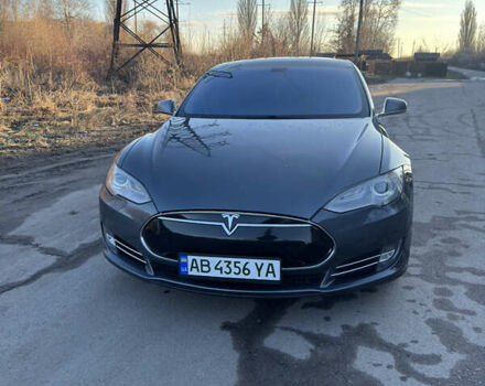 Серый Тесла Модель С, объемом двигателя 0 л и пробегом 225 тыс. км за 13000 $, фото 1 на Automoto.ua