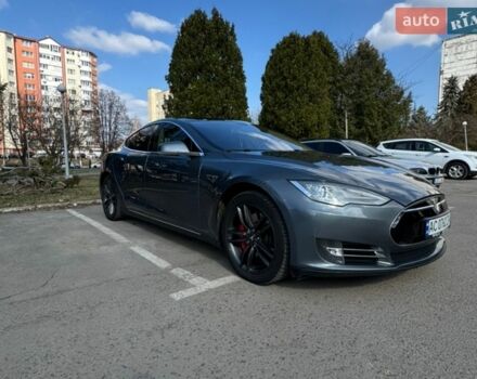 Серый Тесла Модель С, объемом двигателя 0 л и пробегом 265 тыс. км за 14200 $, фото 1 на Automoto.ua