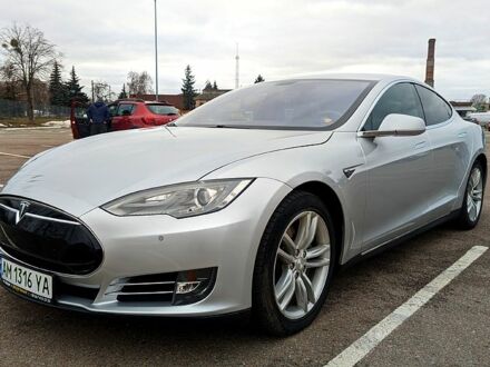 Сірий Тесла Модель С, об'ємом двигуна 85 л та пробігом 237 тис. км за 13500 $, фото 1 на Automoto.ua