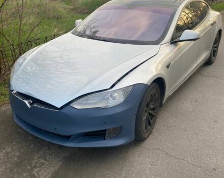 Сірий Тесла Модель С, об'ємом двигуна 0 л та пробігом 230 тис. км за 9886 $, фото 1 на Automoto.ua