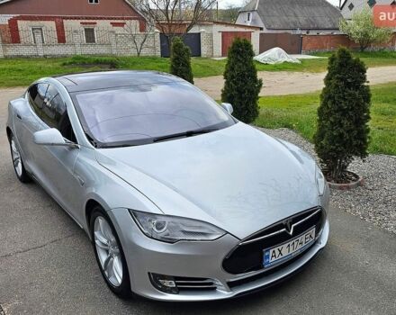 Сірий Тесла Модель С, об'ємом двигуна 0 л та пробігом 126 тис. км за 12500 $, фото 1 на Automoto.ua