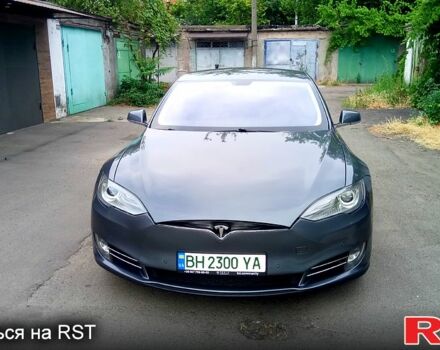 Серый Тесла Модель С, объемом двигателя 0 л и пробегом 207 тыс. км за 11900 $, фото 1 на Automoto.ua