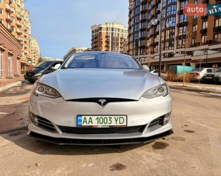 Сірий Тесла Модель С, об'ємом двигуна 0 л та пробігом 142 тис. км за 13999 $, фото 1 на Automoto.ua