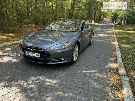 Серый Тесла Модель С, объемом двигателя 0 л и пробегом 81 тыс. км за 20500 $, фото 1 на Automoto.ua