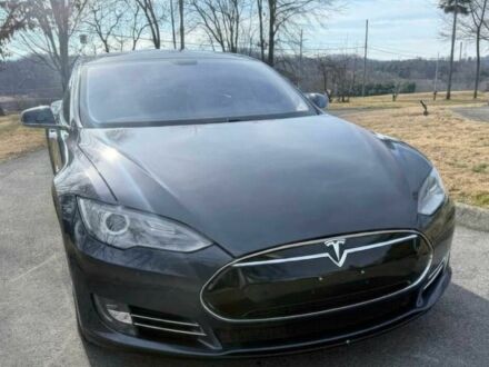 Сірий Тесла Модель С, об'ємом двигуна 0 л та пробігом 82 тис. км за 5000 $, фото 1 на Automoto.ua