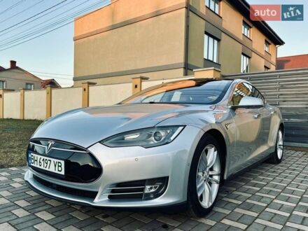 Сірий Тесла Модель С, об'ємом двигуна 0 л та пробігом 149 тис. км за 13900 $, фото 1 на Automoto.ua