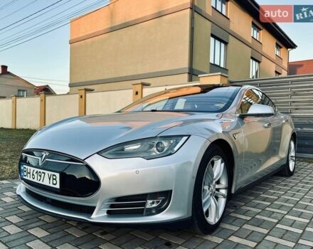 Серый Тесла Модель С, объемом двигателя 0 л и пробегом 149 тыс. км за 13900 $, фото 1 на Automoto.ua