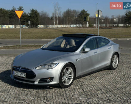 Сірий Тесла Модель С, об'ємом двигуна 0 л та пробігом 117 тис. км за 15300 $, фото 1 на Automoto.ua