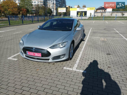 Тесла Модель С 2015 у Львові на Automoto.ua Сірий Тесла Модель С, об'ємом двигуна 0 л та пробігом 200 тис. км за 13799 $, фото 1 на Automoto.ua