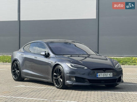 Тесла Модель С 2015 у Івано-Франківську на Automoto.ua Сірий Тесла Модель С, об'ємом двигуна 0 л та пробігом 186 тис. км за 19000 $, фото 1 на Automoto.ua