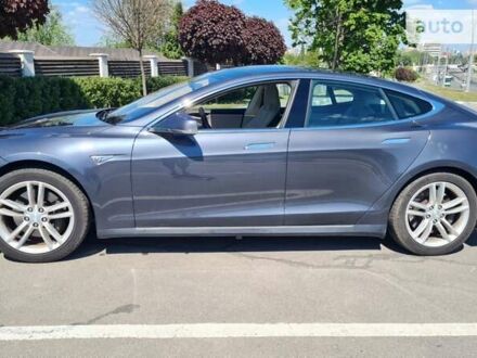 Серый Тесла Модель С, объемом двигателя 0 л и пробегом 170 тыс. км за 19500 $, фото 1 на Automoto.ua