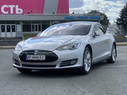 Сірий Тесла Модель С, об'ємом двигуна 0 л та пробігом 133 тис. км за 18000 $, фото 1 на Automoto.ua