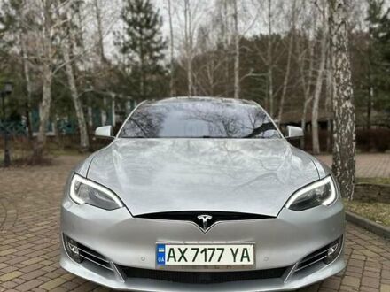 Тесла Модель С 2015 в Харькове на Automoto.ua Серый Тесла Модель С, объемом двигателя 0 л и пробегом 240 тыс. км за 17800 $, фото 1 на Automoto.ua
