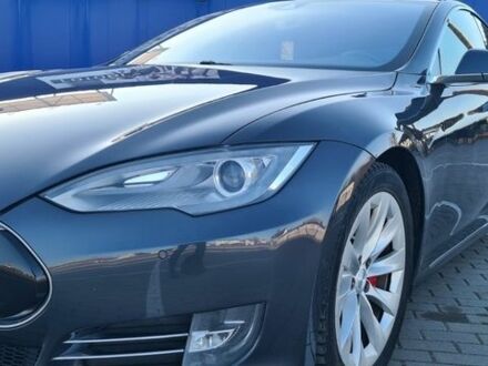 Серый Тесла Модель С, объемом двигателя 0 л и пробегом 246 тыс. км за 12450 $, фото 1 на Automoto.ua