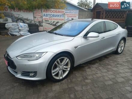 Тесла Модель С 2015 в Львове на Automoto.ua Серый Тесла Модель С, объемом двигателя 0 л и пробегом 198 тыс. км за 13500 $, фото 1 на Automoto.ua