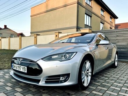Сірий Тесла Модель С, об'ємом двигуна 0 л та пробігом 149 тис. км за 13900 $, фото 1 на Automoto.ua