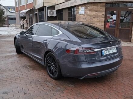 Серый Тесла Модель С, объемом двигателя 0 л и пробегом 215 тыс. км за 13900 $, фото 1 на Automoto.ua