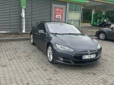 Серый Тесла Модель С, объемом двигателя 0 л и пробегом 239 тыс. км за 16500 $, фото 1 на Automoto.ua