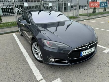 Тесла Модель С 2015 у Харкові на Automoto.ua Сірий Тесла Модель С, об'ємом двигуна 0 л та пробігом 111 тис. км за 17200 $, фото 1 на Automoto.ua
