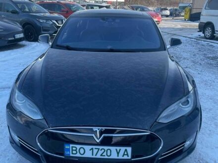 Тесла Модель С 2015 в Тернополе на Automoto.ua Серый Тесла Модель С, объемом двигателя 0 л и пробегом 190 тыс. км за 16300 $, фото 1 на Automoto.ua