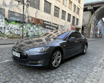 Сірий Тесла Модель С, об'ємом двигуна 0 л та пробігом 215 тис. км за 12800 $, фото 1 на Automoto.ua