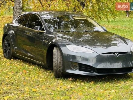 Сірий Тесла Модель С, об'ємом двигуна 0 л та пробігом 162 тис. км за 13499 $, фото 1 на Automoto.ua