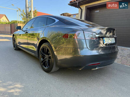 Тесла Модель С 2015 у Одесі на Automoto.ua Сірий Тесла Модель С, об'ємом двигуна 0 л та пробігом 210 тис. км за 17999 $, фото 1 на Automoto.ua