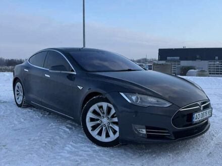 Серый Тесла Модель С, объемом двигателя 0 л и пробегом 179 тыс. км за 14400 $, фото 1 на Automoto.ua