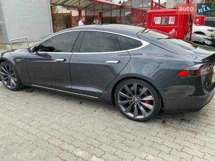 Тесла Модель С 2015 у Львові на Automoto.ua Сірий Тесла Модель С, об'ємом двигуна 0 л та пробігом 120 тис. км за 18400 $, фото 1 на Automoto.ua