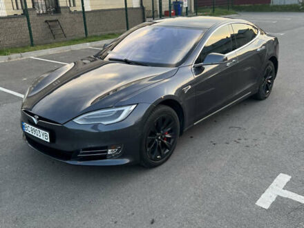 Серый Тесла Модель С, объемом двигателя 0 л и пробегом 231 тыс. км за 14999 $, фото 1 на Automoto.ua