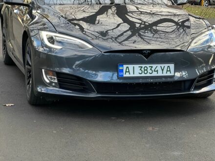 Тесла Модель С 2016 в Буче на Automoto.ua Серый Тесла Модель С, объемом двигателя 0 л и пробегом 107 тыс. км за 18900 $, фото 1 на Automoto.ua