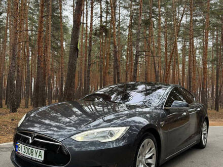 Тесла Модель С 2016 у Полтаві на Automoto.ua Сірий Тесла Модель С, об'ємом двигуна 0 л та пробігом 115 тис. км за 21777 $, фото 1 на Automoto.ua