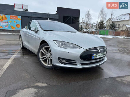 Тесла Модель С 2016 в Борисполе на Automoto.ua Серый Тесла Модель С, объемом двигателя 0 л и пробегом 152 тыс. км за 13200 $, фото 1 на Automoto.ua