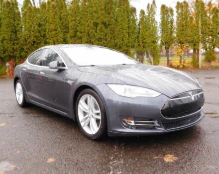 Сірий Тесла Модель С, об'ємом двигуна 0 л та пробігом 78 тис. км за 6000 $, фото 1 на Automoto.ua