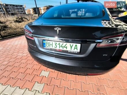 Серый Тесла Модель С, объемом двигателя 0 л и пробегом 210 тыс. км за 17400 $, фото 1 на Automoto.ua