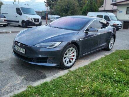 Тесла Модель С 2016 в Львове на Automoto.ua Серый Тесла Модель С, объемом двигателя 0 л и пробегом 160 тыс. км за 18000 $, фото 1 на Automoto.ua