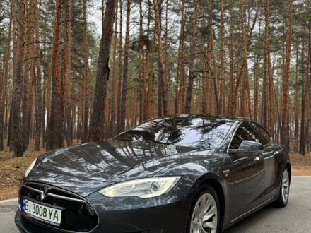 Сірий Тесла Модель С, об'ємом двигуна 0 л та пробігом 130 тис. км за 18300 $, фото 1 на Automoto.ua