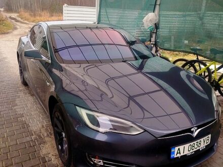 Сірий Тесла Модель С, об'ємом двигуна 0 л та пробігом 220 тис. км за 16300 $, фото 1 на Automoto.ua