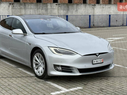 Серый Тесла Модель С, объемом двигателя 0 л и пробегом 166 тыс. км за 22500 $, фото 1 на Automoto.ua