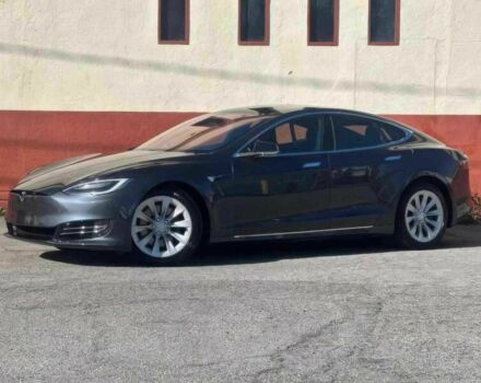 Сірий Тесла Модель С, об'ємом двигуна 0 л та пробігом 48 тис. км за 20000 $, фото 1 на Automoto.ua