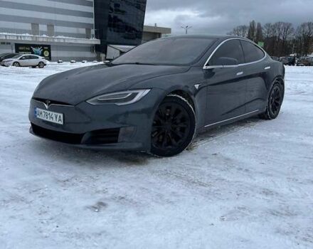 Серый Тесла Модель С, объемом двигателя 0 л и пробегом 192 тыс. км за 18000 $, фото 1 на Automoto.ua