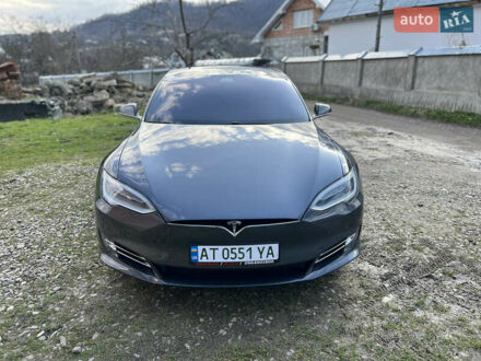 Тесла Модель С 2017 у Косове на Automoto.ua Сірий Тесла Модель С, об'ємом двигуна 0 л та пробігом 114 тис. км за 30000 $, фото 1 на Automoto.ua