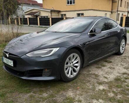 Сірий Тесла Модель С, об'ємом двигуна 0 л та пробігом 284 тис. км за 318 $, фото 1 на Automoto.ua