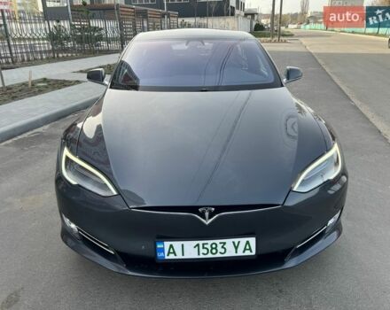 Серый Тесла Модель С, объемом двигателя 0 л и пробегом 147 тыс. км за 16500 $, фото 1 на Automoto.ua