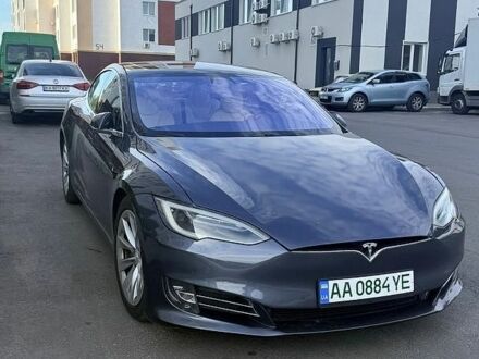 Серый Тесла Модель С, объемом двигателя 0 л и пробегом 155 тыс. км за 16900 $, фото 1 на Automoto.ua