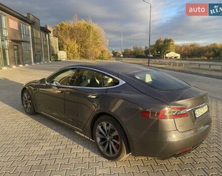 Серый Тесла Модель С, объемом двигателя 0 л и пробегом 99 тыс. км за 18000 $, фото 1 на Automoto.ua